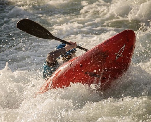 Dagger Rewind vs. Dagger Axiom Whitewater Kayak - What is The Difference?