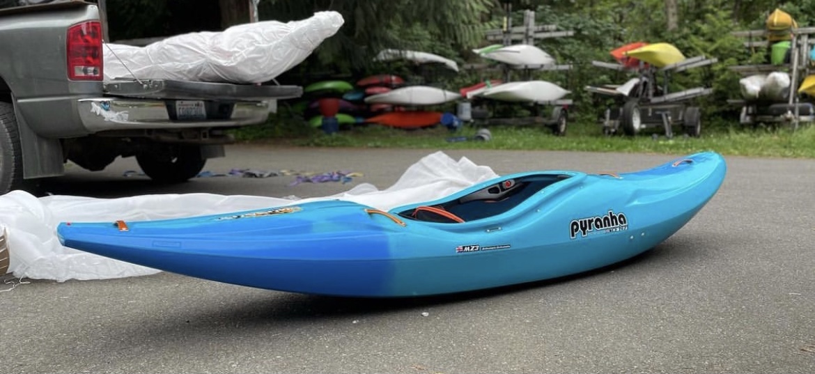 Pyranha Scorch X Whitewater Kayak Beater Boater